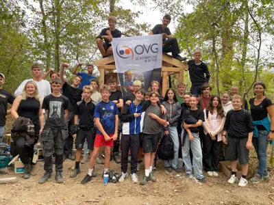 Een reis met impact: leerlingen Agnieten College bouwen aan bijzonder kabouterbos in Frankrijk